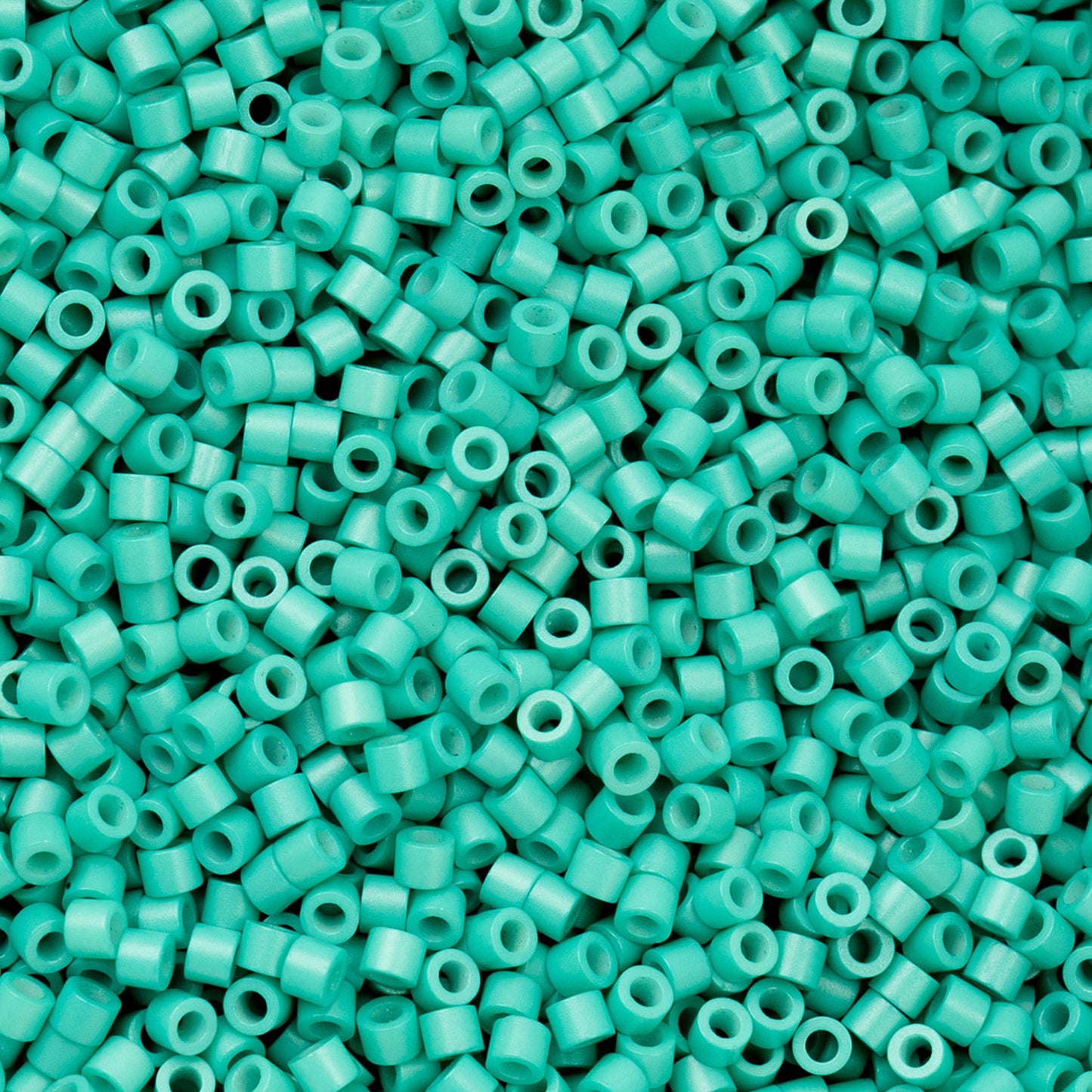697cy11-1061 Cylin Bead sz 11 25g Bag Opaque Turquoise Green