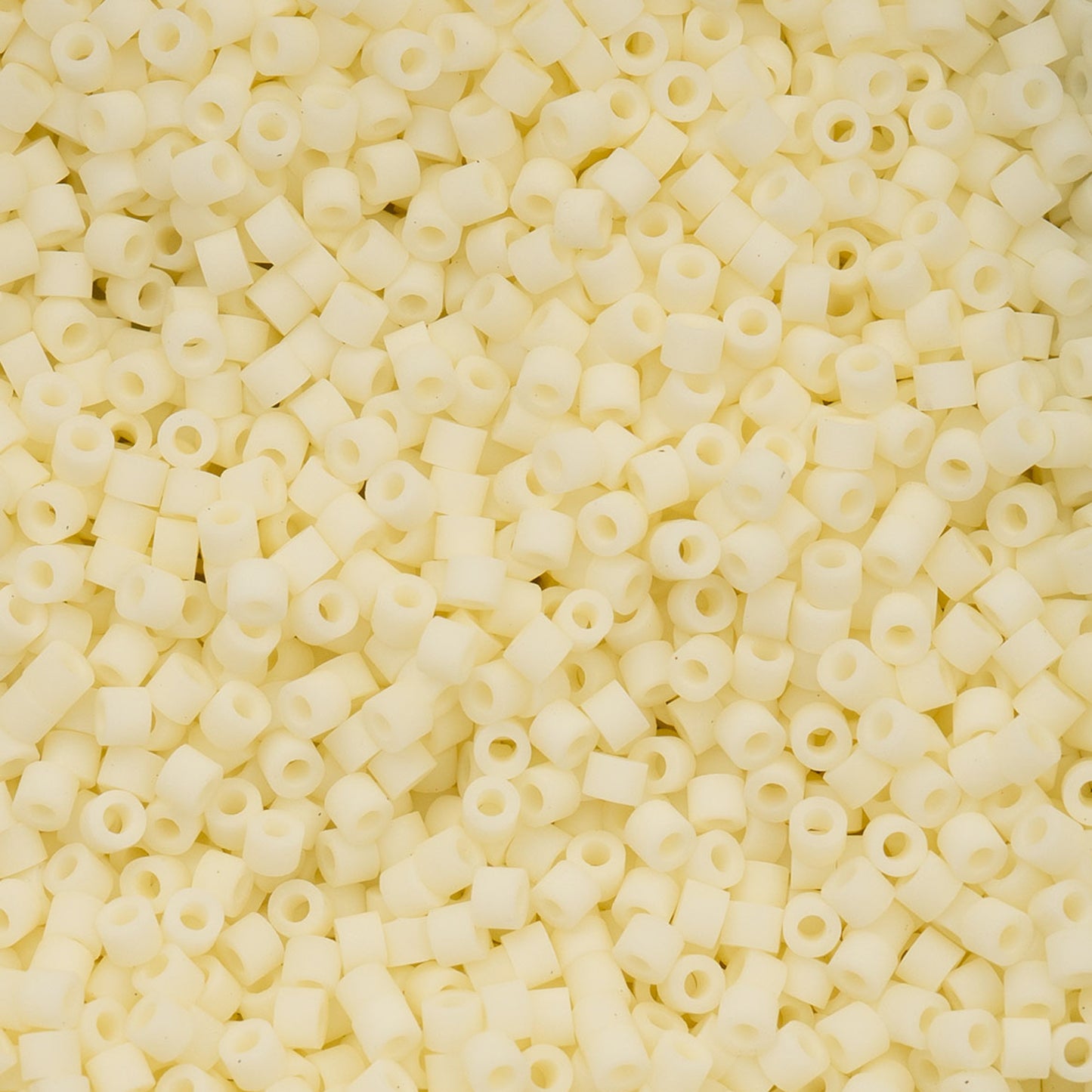 697cy11-1155 Cylin Bead sz 11 25g Bag Matte Macaron - Cream