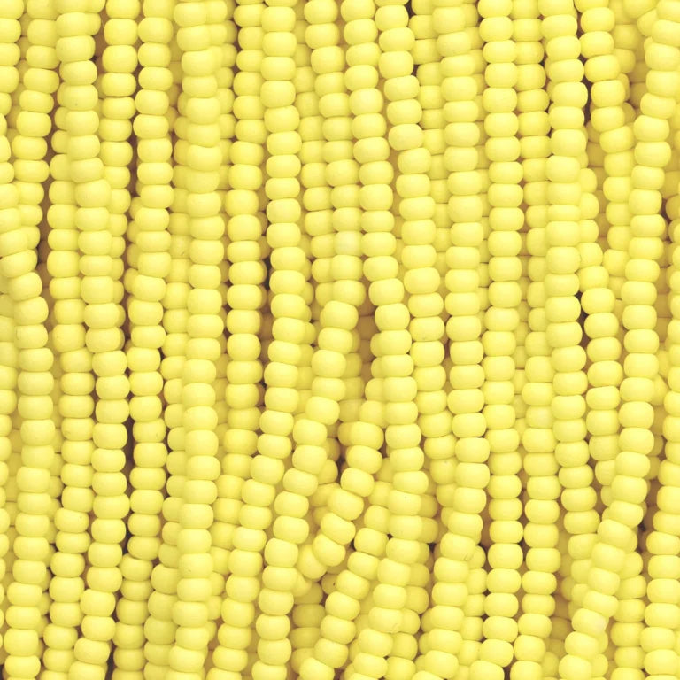 79-PL-1131S Czech Seed Beads, sz 11 – PermaLux Dyed Chalk light yellow Matte (strung)