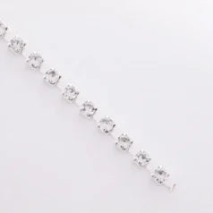 B55-10022 Crystal Rhinestone Banding Size 8 (approx. 2.3- 2.4mm)