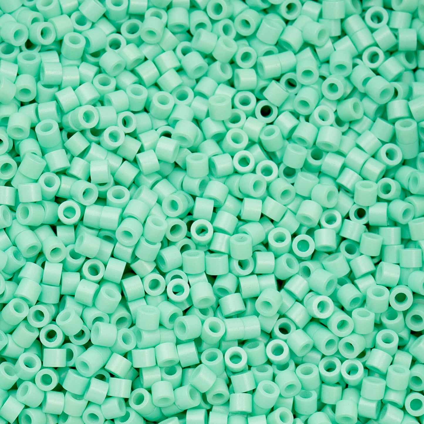 697cy11-1104 Cylin Bead sz 11 25g Bag Opaque Seafoam