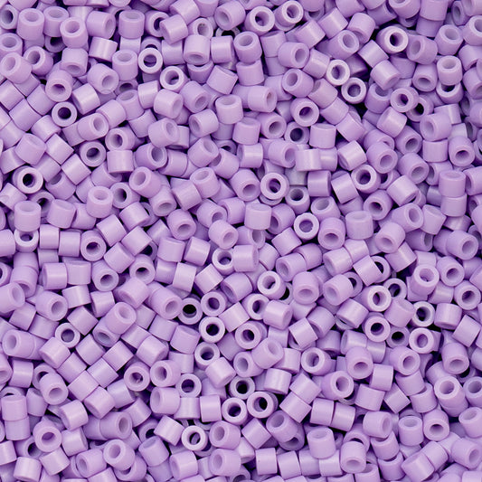 697cy11-1111 Cylin Bead sz 11 25g Bag Opaque Light Purple