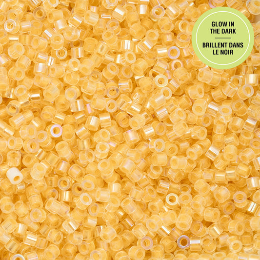 697cy11-1126 Cylin Bead sz 11 25g Bag Glow in Dark AB - Gold Yellow