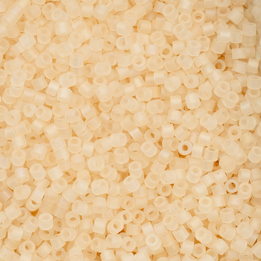 697cy11-1176 Cylin Bead sz 11 25g Bag Matte Macaron AB - Ivory