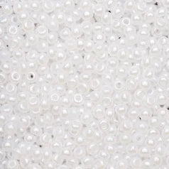 79P0801L Czech Seed Beads, 8 Pearlized White