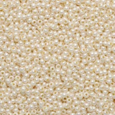 79P1109L Czech Preciosa sz 11  Pearlized Eggshell Pearl