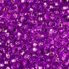 79S0844L Czech Seed Beads, 8 Silverlined Mauve Dyed Square Hole