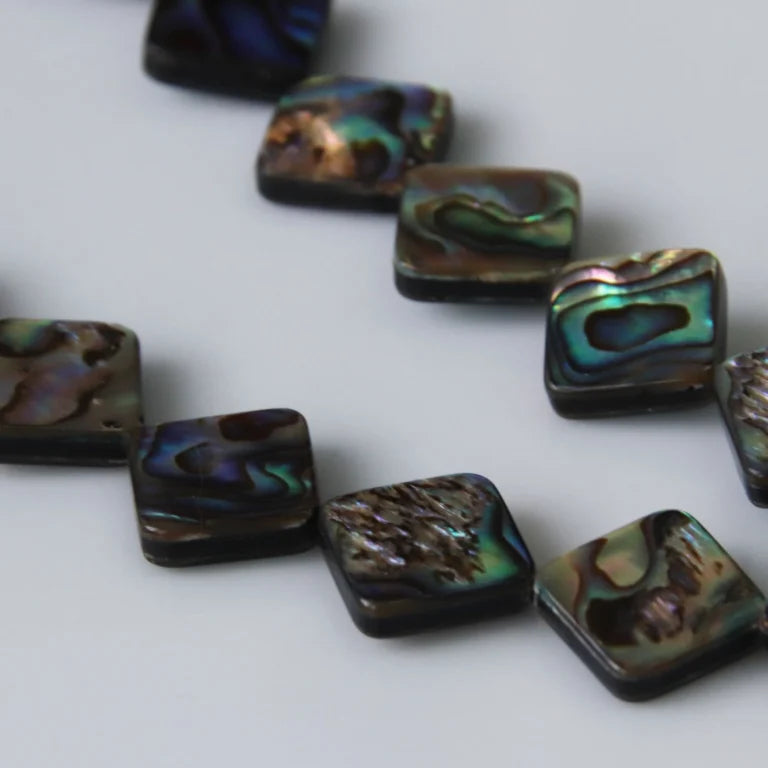 LL08-D12 Abalone Diamond 12 mm